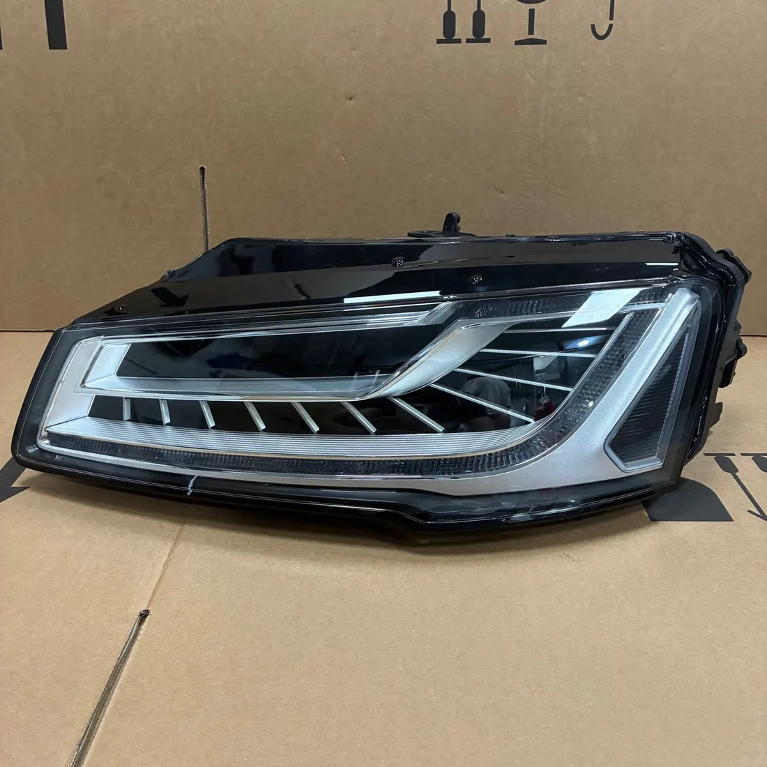 Audi A8 S8 D4 Facelift Left Matrix LED Headlight 4H0941033B No Modules photo 1