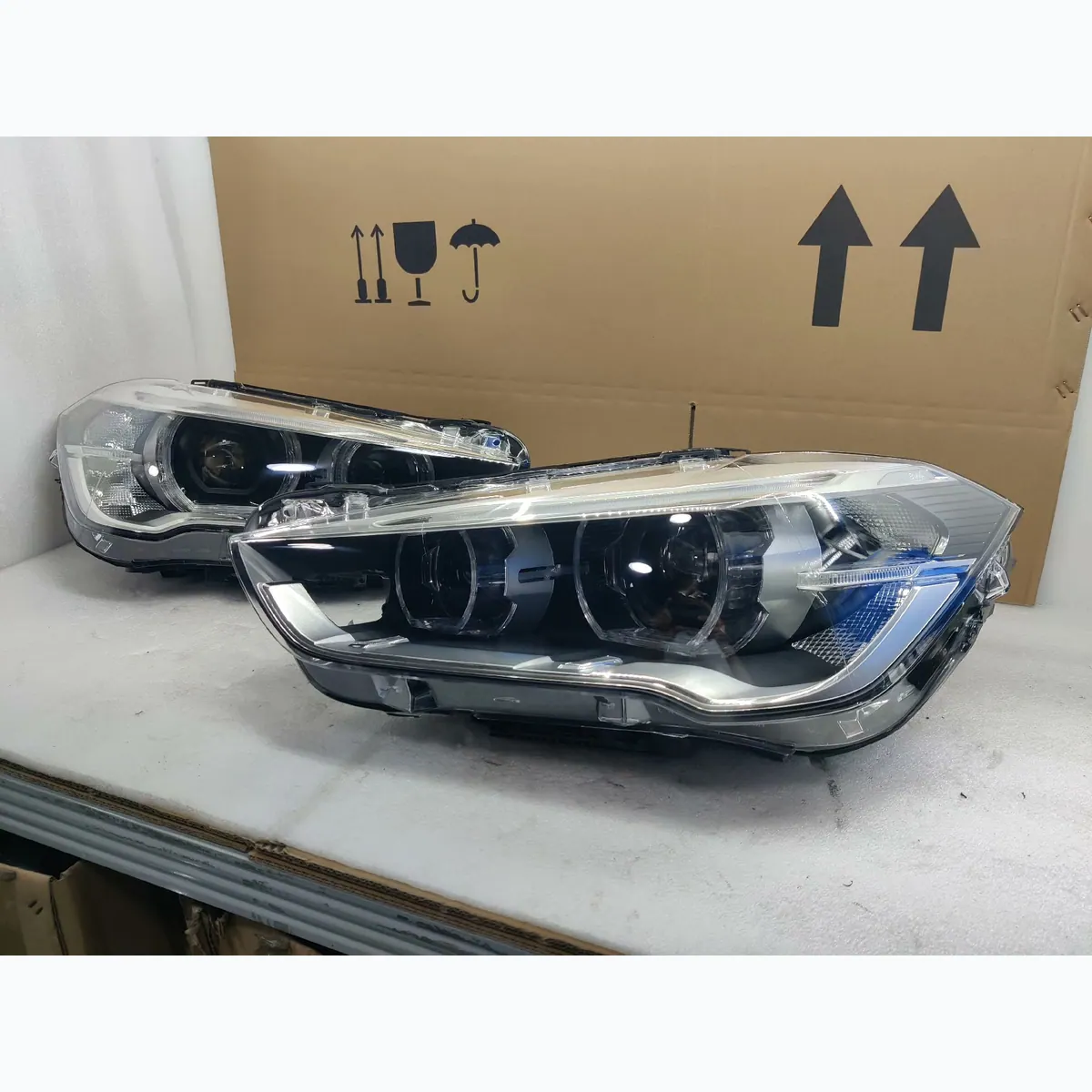 BMW F48 2016-2019 LED Headlight Assembly Original Used photo 1