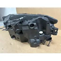 Volvo XC60 II 2021-2024 Right MID LED Headlight ZKW 32337379 thumbnail 11